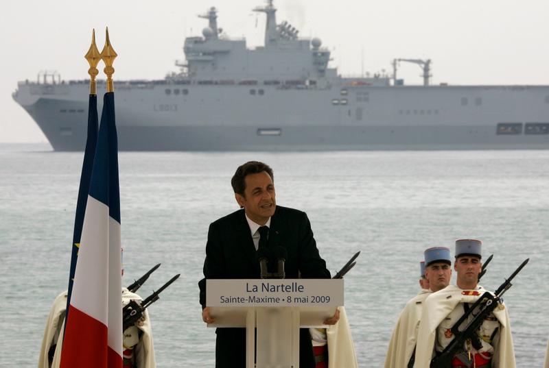 Illustration for article titled Why These Powerful French Assault Ships Might End Up In Putin's Hands